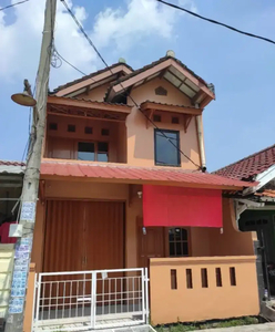 Disewakan Cepat Rumah Villa Mutiara Gading 1, Bekasi