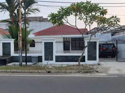 Disewakan rumah bagus siap huni di Pulomas - Jakarta Timur