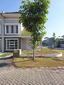 Disewakan Rumah Murah Pusat Kota di Puri Surya Jaya Gedangan Sidoarjo