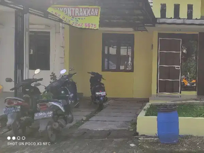 Disewakan rumah siap huni, bersih, dan terawat di Ciwastra