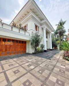 For Sale Luxurious European Classic House Prime Area – Jakarta Selatan