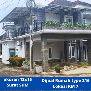 jual rumah beserta isi area km 7 dekat RS.Arrasyid