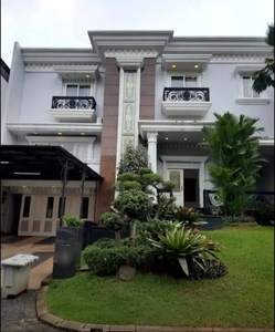 Jual Rumah Mewah Semi Furnished Di The Crown PHG Gading Serpong