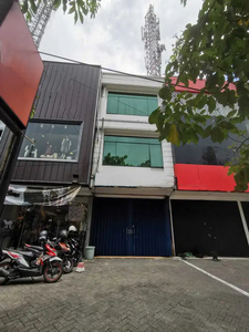 Ruko 3½ L antai Jalan Diponegoro Surabaya Pusat