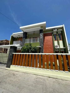 Rumah 2 Lantai Dekat Jalan Solo Di Tamanmartani Kalasan