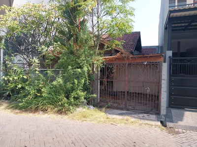 Rumah Darmo Harapan Indah Surabaya