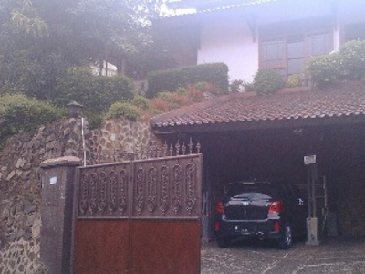 Dijual Rumah di bukit bernuansa Villa di Pejaten, Jak Sel