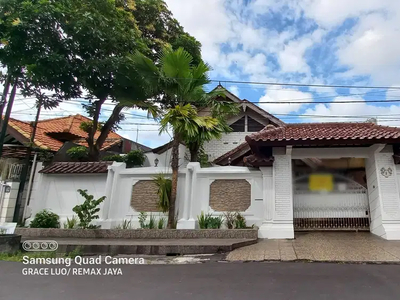 Rumah Disewakan semi Furnished, area Denpasar Utara