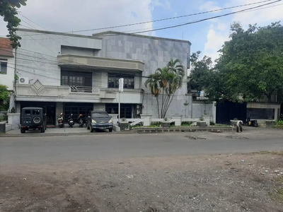 Rumah dua lantai di kota semarang jawa tengah