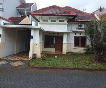 Rumah Furnished Graha Estetika Tembalang