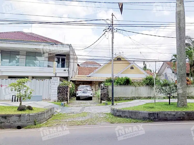 RUMAH HERITAGE DI BOULEVARD RAYA DIENG MALANG BISA UNTUK USAHA