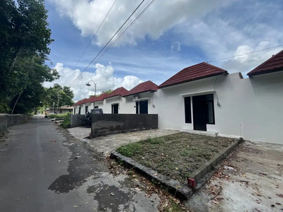 Rumah Limasan Milenial di Utara Candi Prambanan