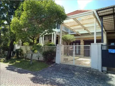 Rumah Mewah di Graha Family Surabaya Barat Murah Siap Huni Furnish