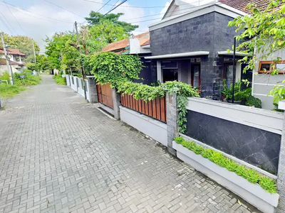 Rumah Mewah Pogung Dekat Jl Kaliurang, UGM, UPN, Monjali Jogja
