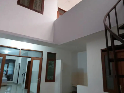 Rumah minimalis disewakan di Puri Dago