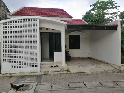 Rumah Minimalis Maguwoharjo Jogja di Depok Sleman Yogyakarta