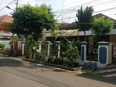 Rumah Nyaman di Cipinang Elok, Cipinang, Jakarta Timur