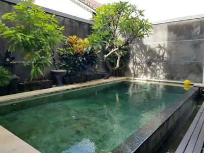 Rumah Tukad Badung Renon Denpasar