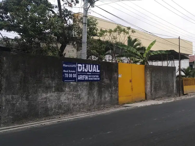 Tanah ada bangunan gudang strategis di pusat kota solo