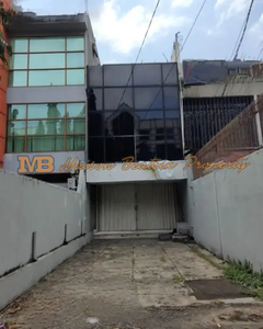 Dijual Cepat Ruko 2.5 Lantai Bagus Pinggir Jln.Raya di Mampang Jaksel