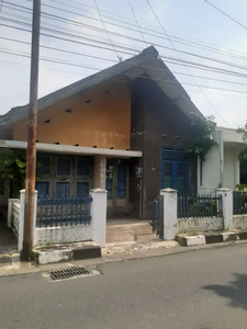 Dijual Rumah strategis