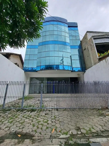 Disewakan Gedung Kantor Ex Bank Jalan Kertajaya Surabaya Pusat (2892)