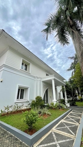 Dijual Beautiful And Luxury House in Strategic Area at Pondok Ind