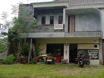 Rumah 2 Lantai Cocok Untuk Usaha Lokasi Strategis di Secang Magelang