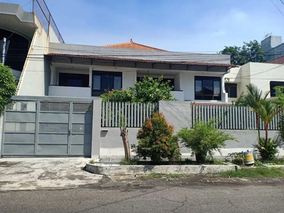 1674. Dijual Rumah di pusat kota Jl Kecilung