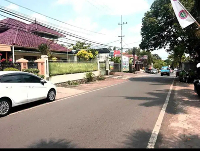 Dijual Cepat Rumah Poros Jalan Candi Mendut Suhat dekat Kampus UB