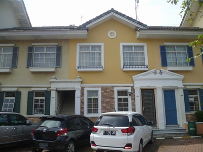 Dijual Dijual Townhouse Taman Ayu lantai dasar - Lippo Karawaci