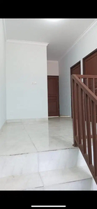 Dijual rumah baru 2 lantai 100 meter ke jl otista raya