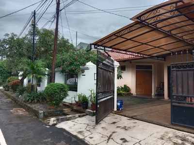 Dijual Rumah Di Dalam Perumahan Billymoon, Kalimalang, Jakarta Timur