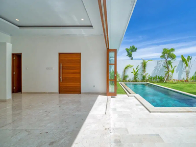 Dijual villa baru lantai 1 lokasi canggu