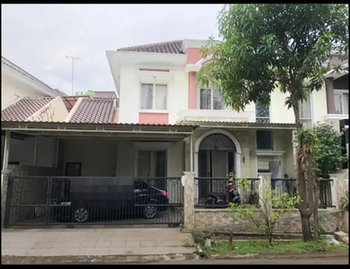 Rumah 2 Lantai Strategis di Royal Residence, Cakung, Jakarta Timur