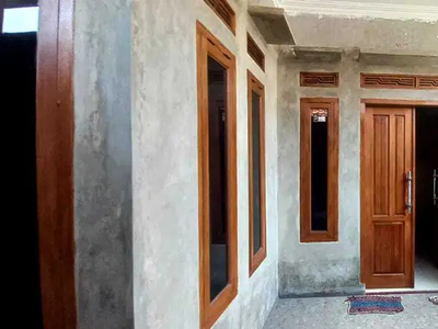 Rumah Bagus dan Nyaman Siap Huni SHM di Cimahi Selatan