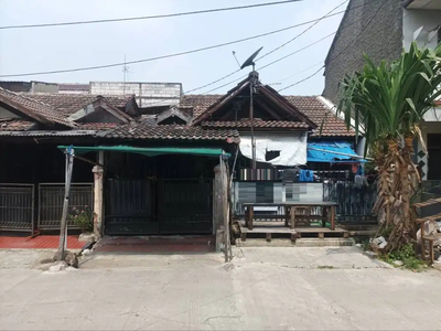 Rumah bermodel standar nan SHM di Pondok Ungu Permai , Bekasi b0398