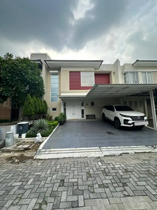 RUMAH CANTIK FURNISHED DI KAWASAN STRATEGIS GADING SERPONG