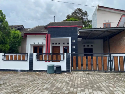 RUMAH CANTIK MINIMALIS DALAM CLUSTER AREA JALAN GODEAN KM 9 SLEMAN