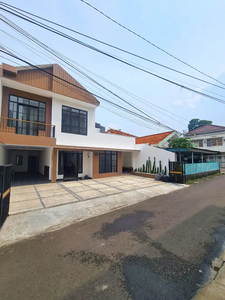 Rumah Dijual Kebayoran Baru - SENOPATI Area, Dekat SCBD, Jarang ADA