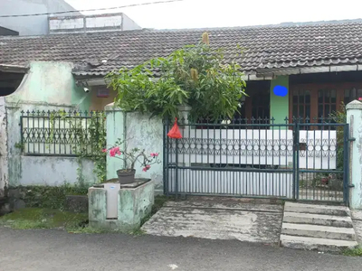 Rumah Komplek BTN di wilayah Kota Tangerang Selatan