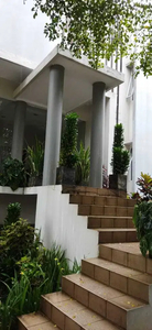 Rumah Kosan, Tengah Kota Dekat Simpang Dago Bandung