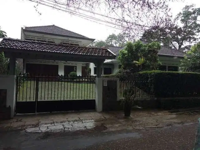 Rumah Lama Mewah Terawat Sayap Dago Bandung