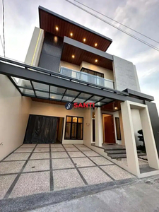 Rumah Mewah Kontemporer Dekat UGM Jalan Kaliurang Km 8,5