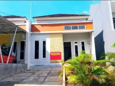 Rumah Nyaman Serasa Villa Termurah di Banyumanik