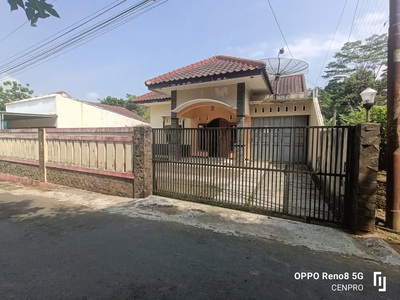 Rumah perkampungan dekat pasar Pamijen Baturaden Purwokerto