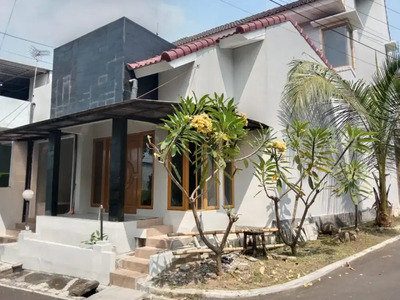 RUMAH READY CLUSTER SAWUNGGALING BANYUMANIK