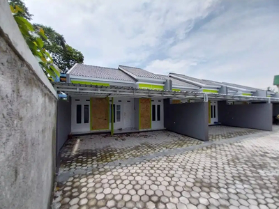 Rumah Siap Huni Dengan Carport Luas Di Sayegan Sleman Harga 670 JT