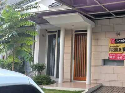 Sewa Rumah Asri Ada AC Split dan Water Heater di Kota Baru Parahyangan