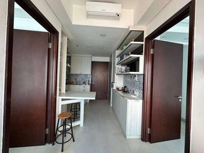 Apartemen Puri Mansion Lockoff 2+1 Br View Kolam Full Furnished